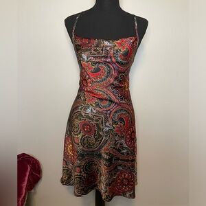 Women’s Paisley Pattern Mini Slip Dress